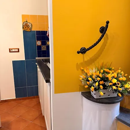 Giallo Semesterbostad Neapel